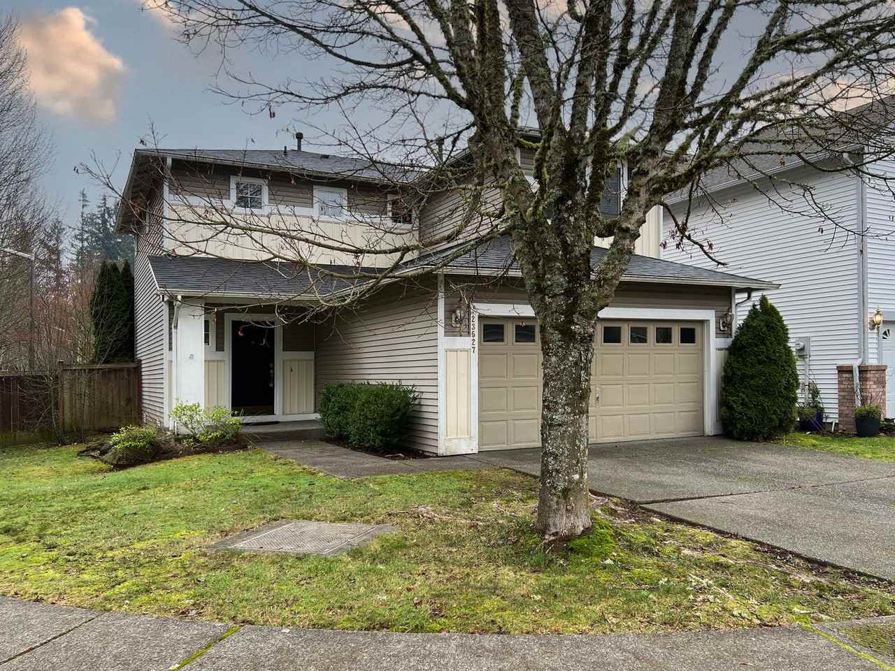 23527 Se 243rd St - Photo 3 of 49