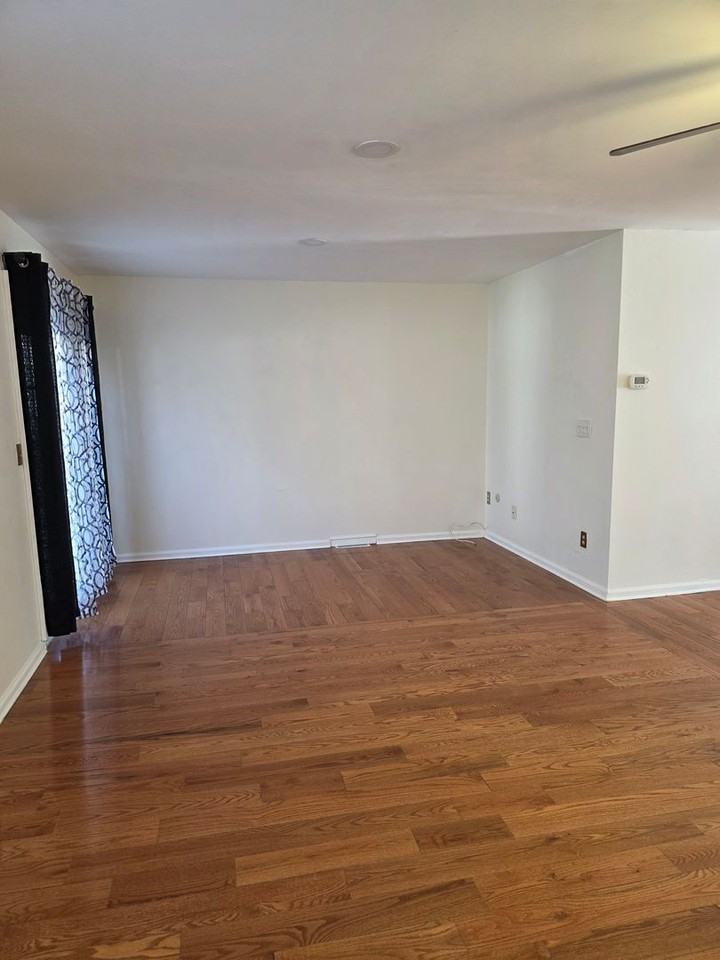 529 Schooner Way - Photo 3 of 50