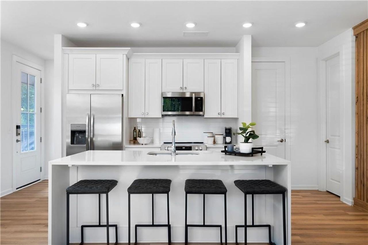 4802 Allatoona Gtwy - Photo 3 of 16