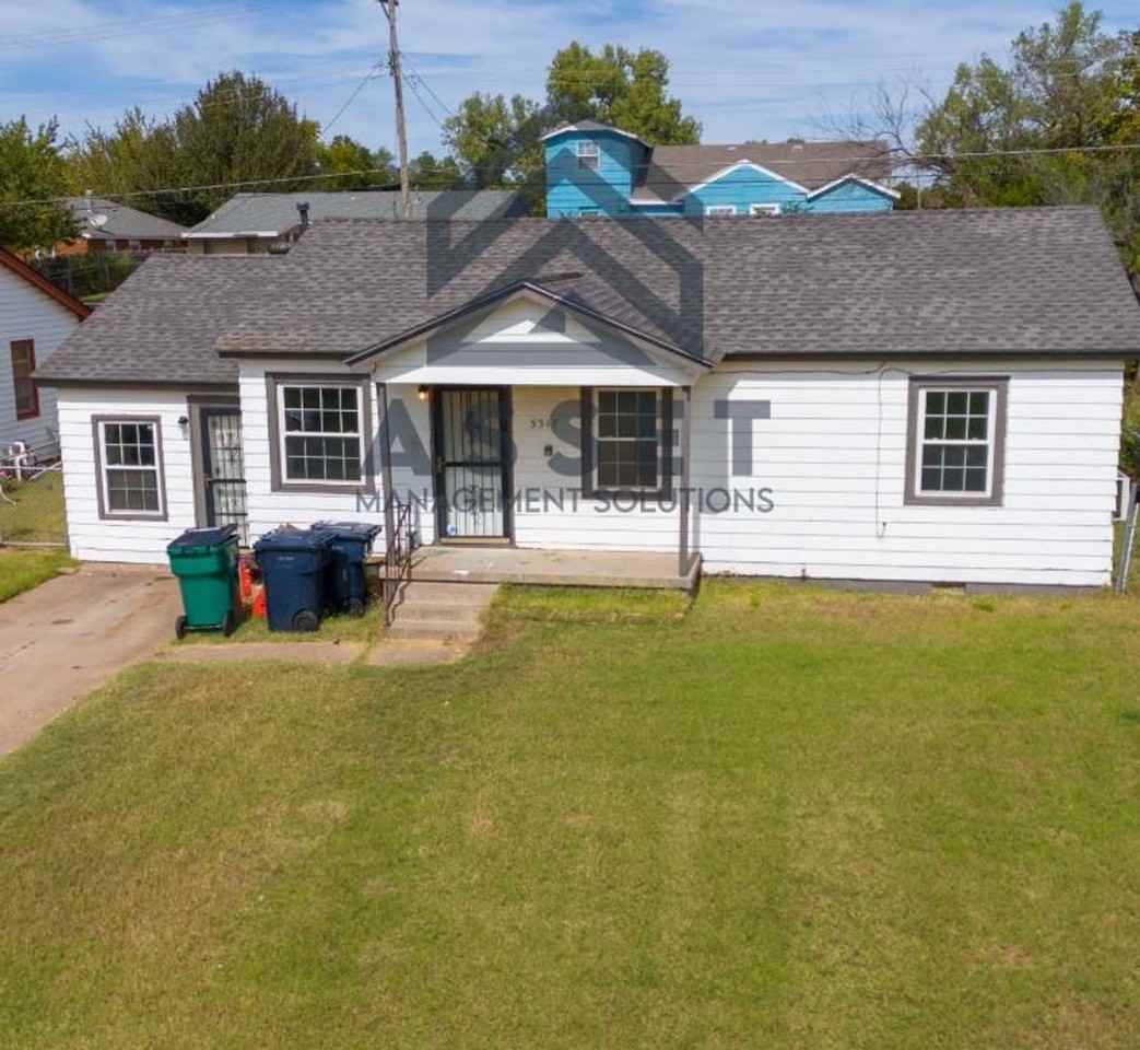 3317 Ne 15th St #RTO - Photo 2 of 19