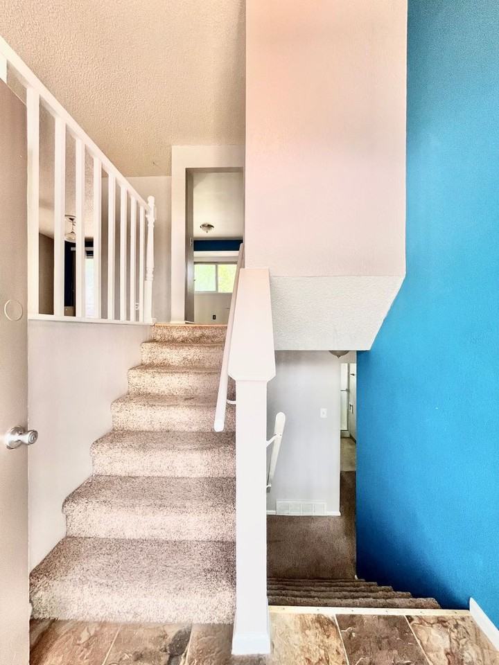 1333 S Bowen St - Photo 2 of 28