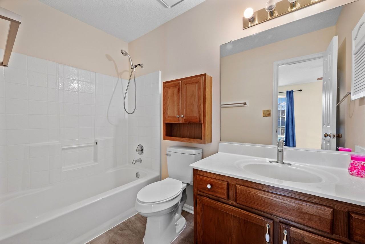 131 Wainwrights Bnd - Photo 7 of 10