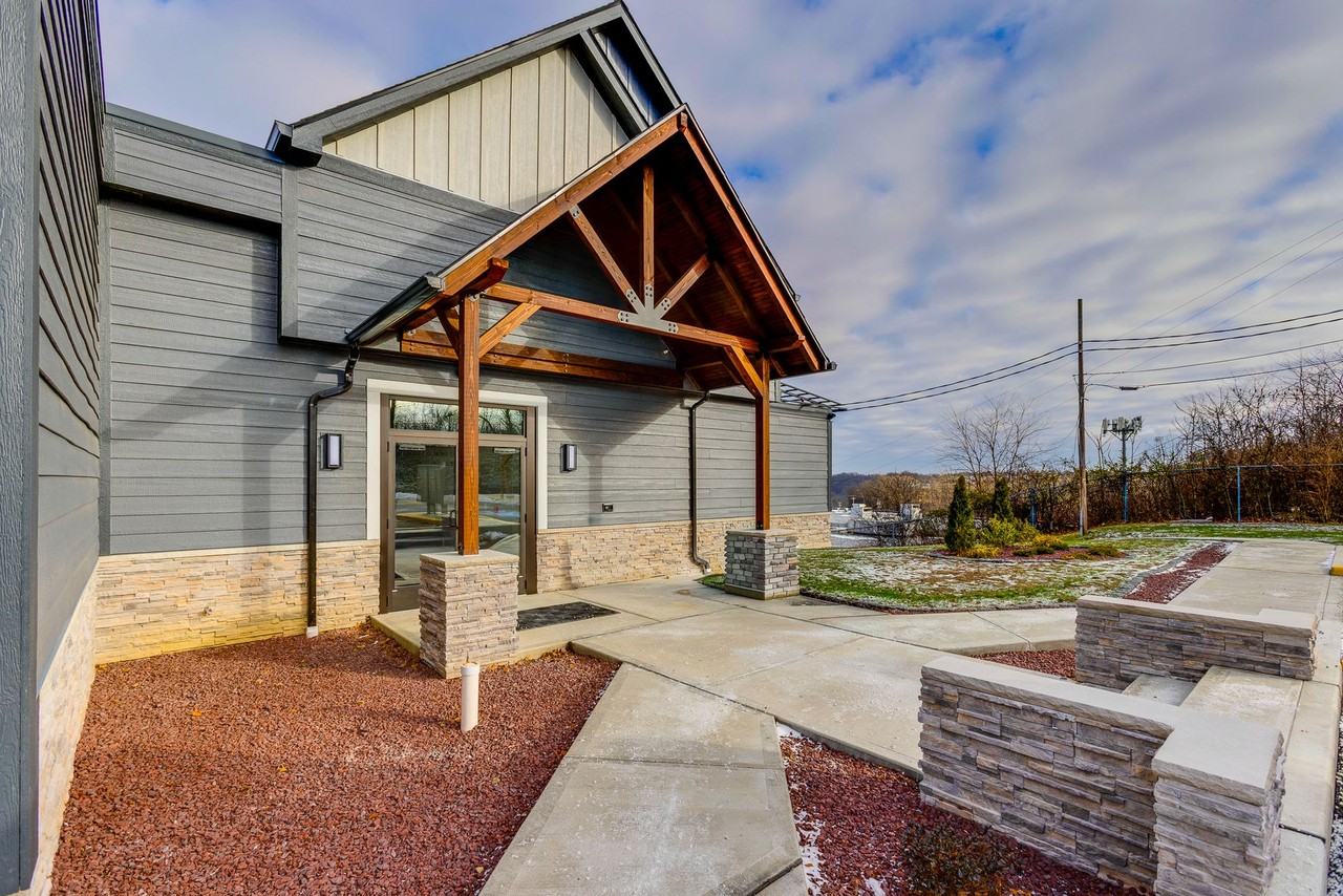 Gallery Garden Apartments - Photo 2 of 25