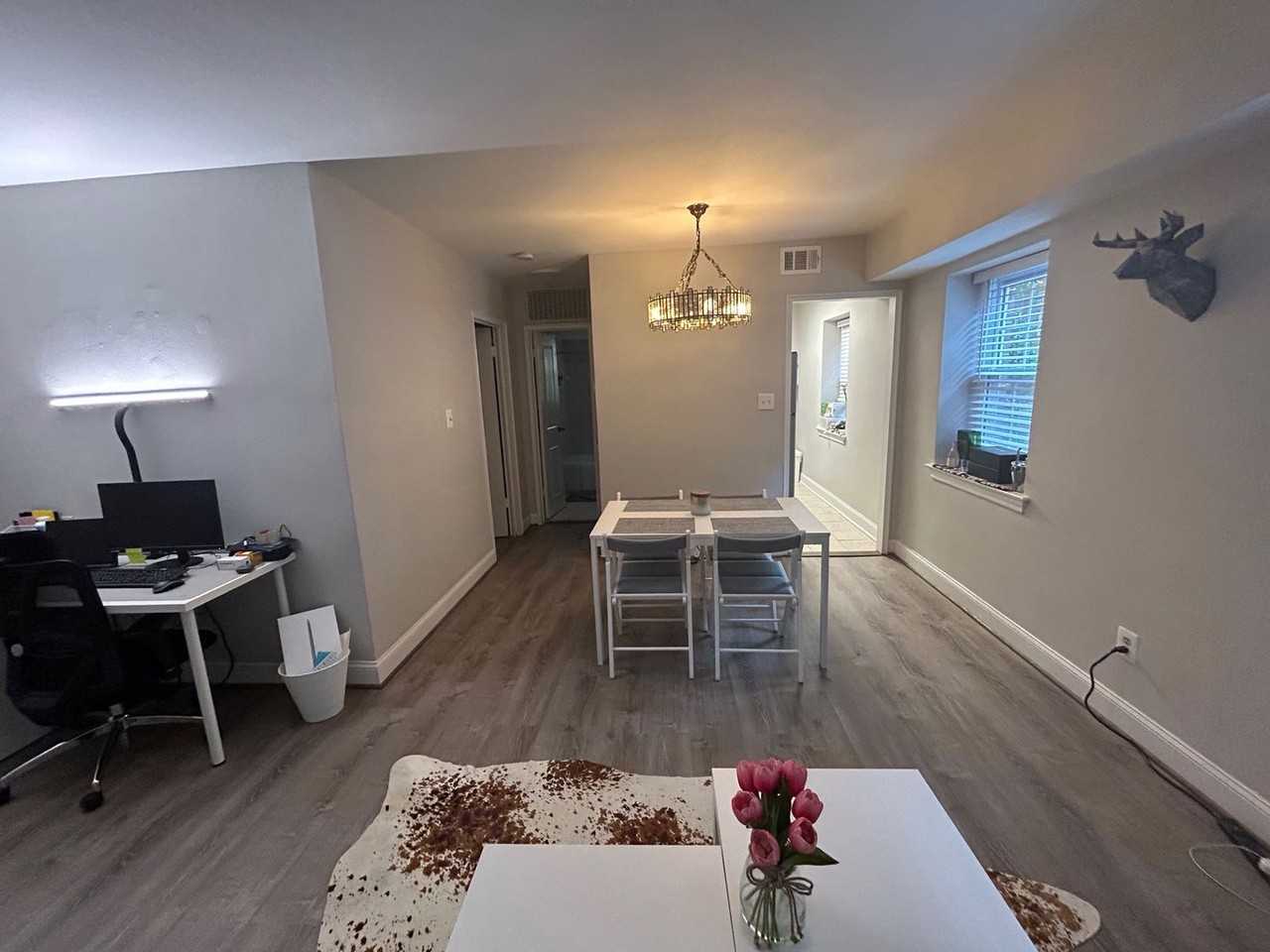 1322 Fort Myer Dr #905 - Photo 5 of 16