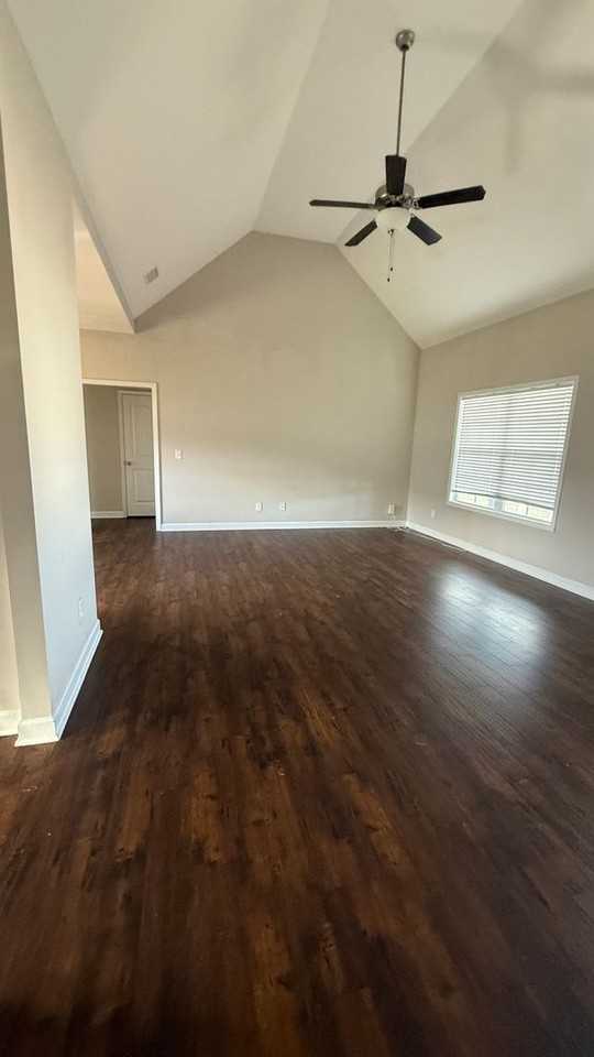 309 Prosperous Ln - Photo 7 of 29