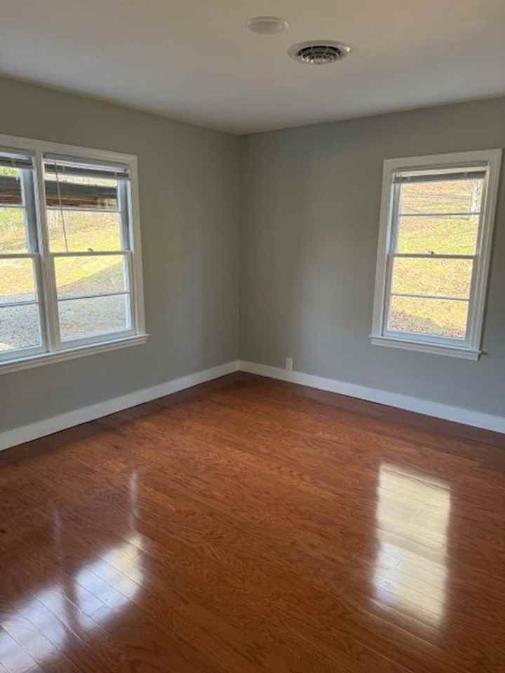 4827 Spring Place Rd Se - Photo 3 of 17