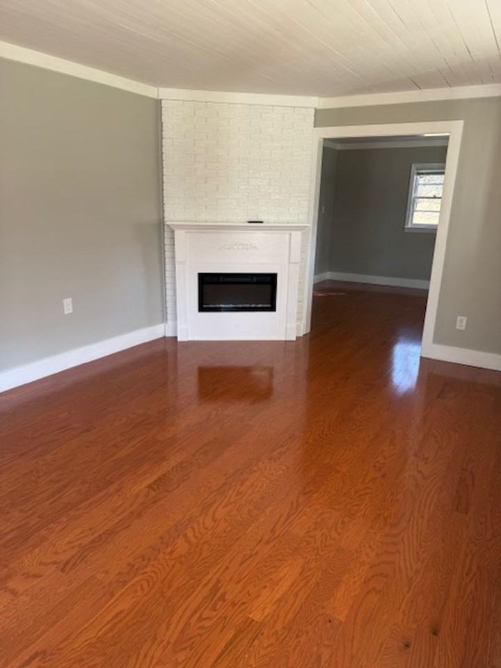 4827 Spring Place Rd Se - Photo 4 of 17