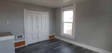 featured image of 1543 1543 - 1527 Exchange St.