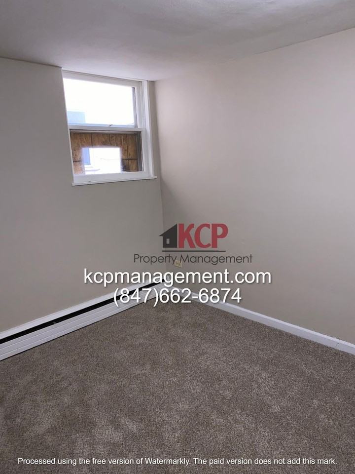 1000 Greenwood Apts LLC-Weiler - Photo 6 of 39