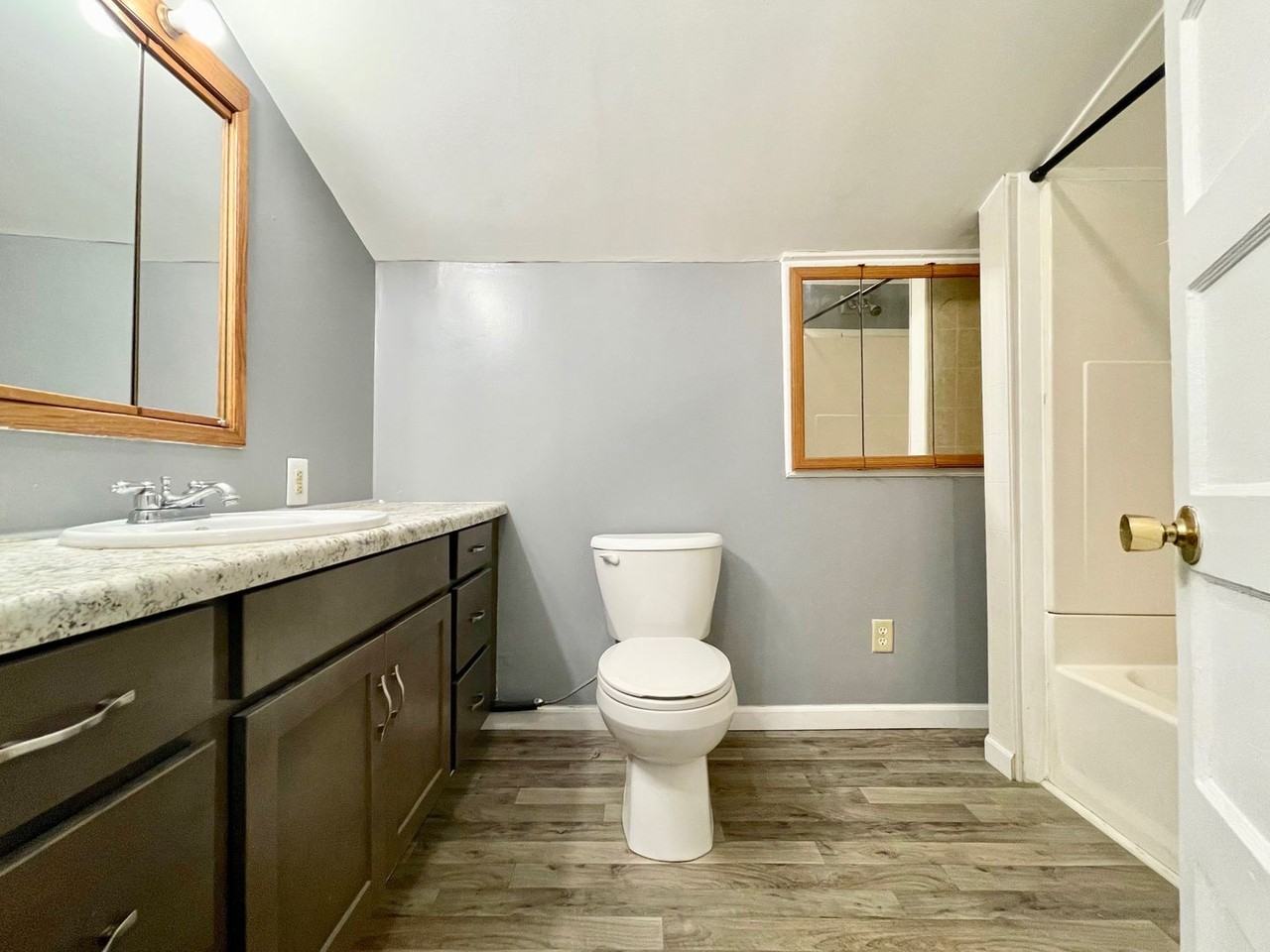 930 Emerson Ave - Photo 3 of 15