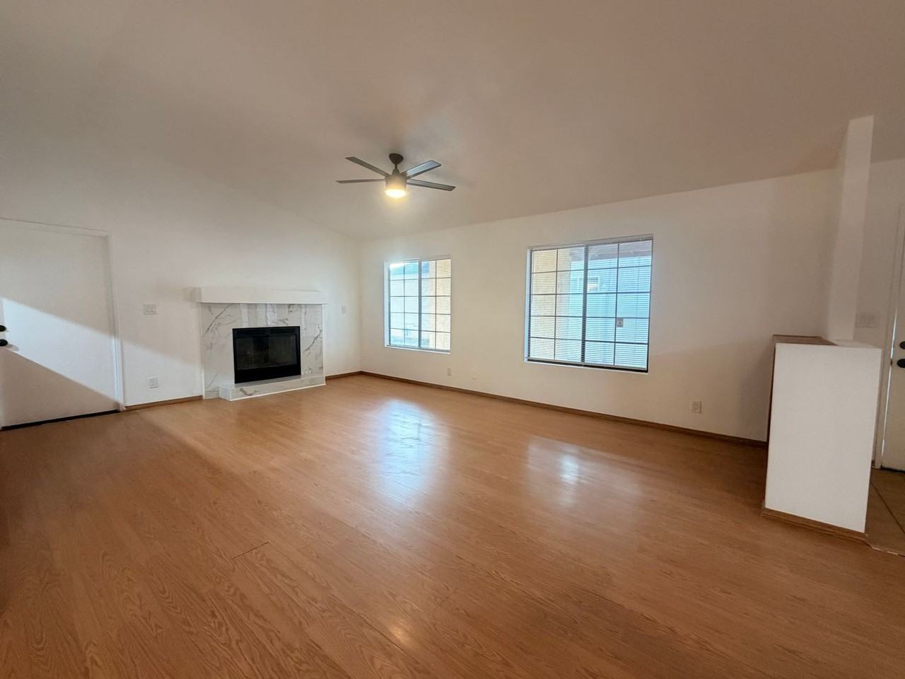 9143 Evelyn Ave - Photo 4 of 16