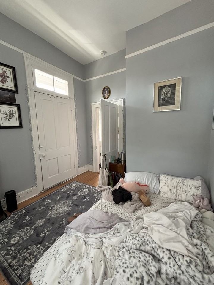 SMITH - Photo 7 of 50