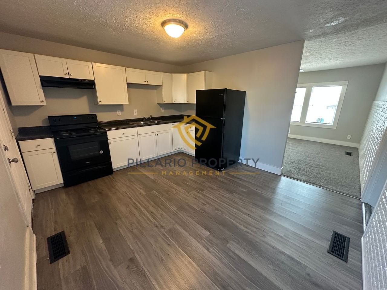 5320 Winston Pl - Photo 4 of 12