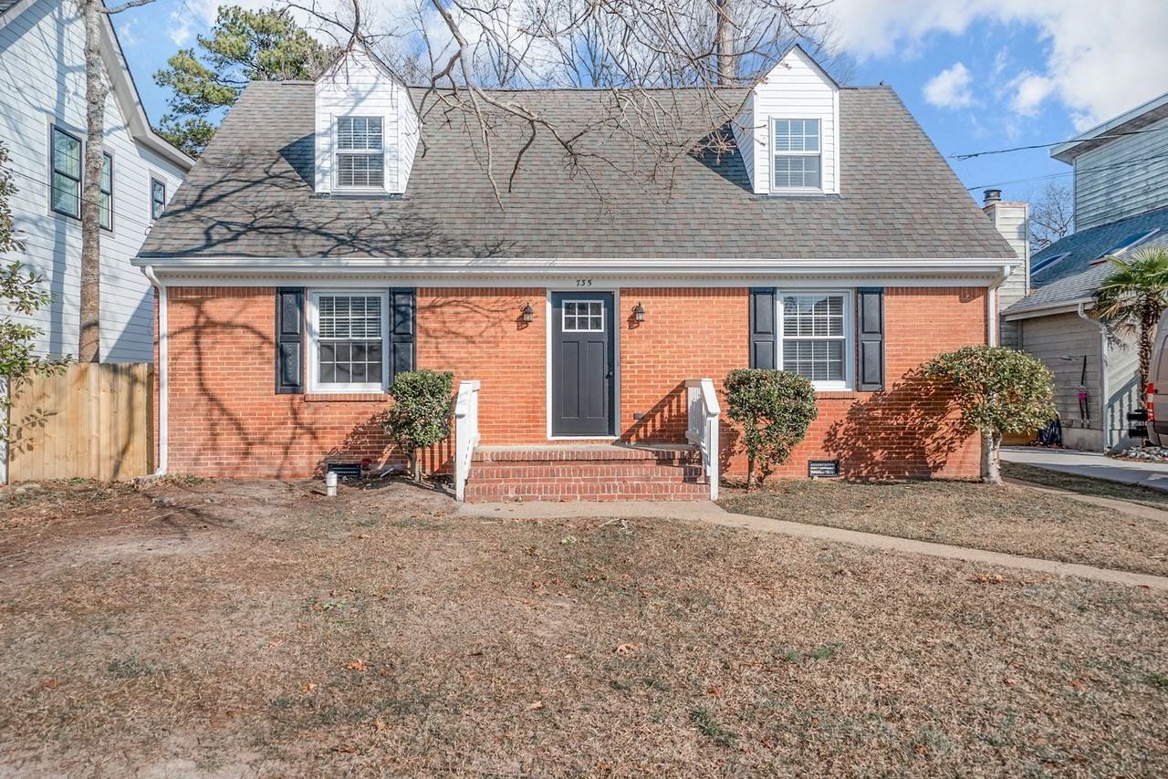 735 Goldsboro Ave - Photo 3 of 47