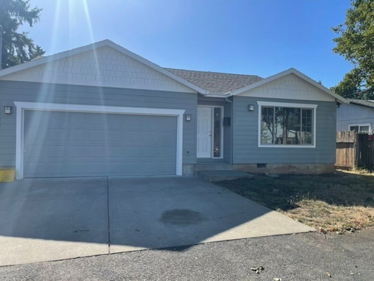 4818 Ne Alberta St - Photo 3 of 29