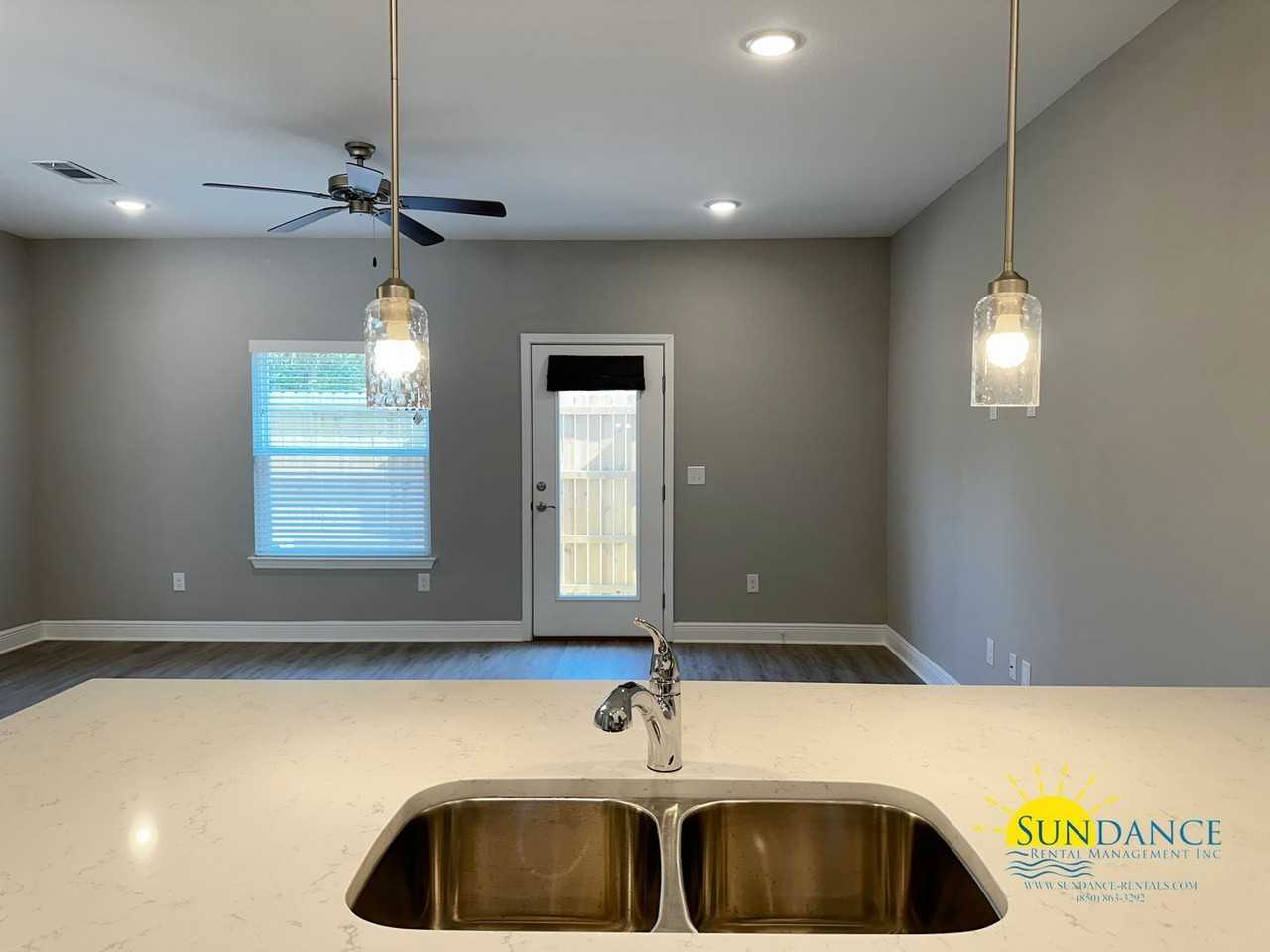 319 Carmel Dr #19 - Photo 6 of 27