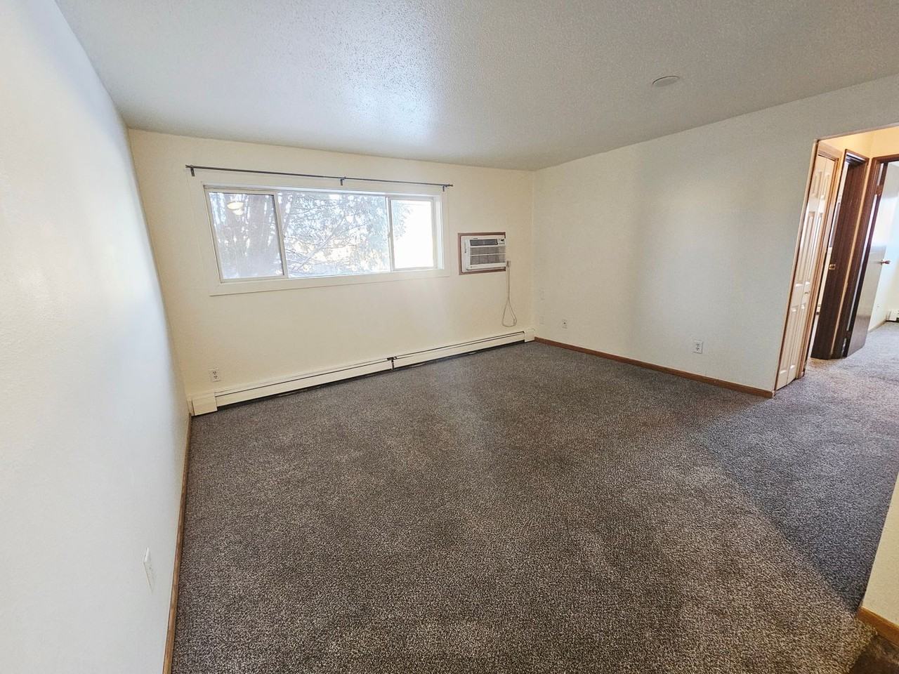 2007 E Divide - Photo 2 of 13