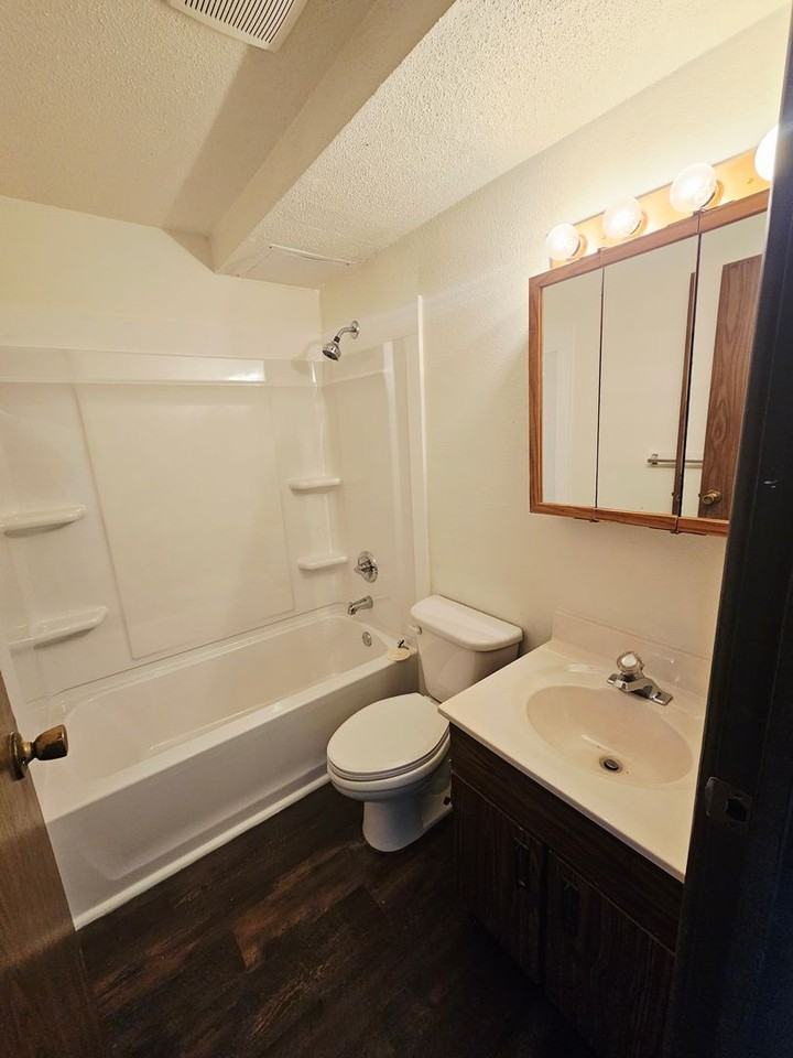 2007 E Divide - Photo 3 of 13