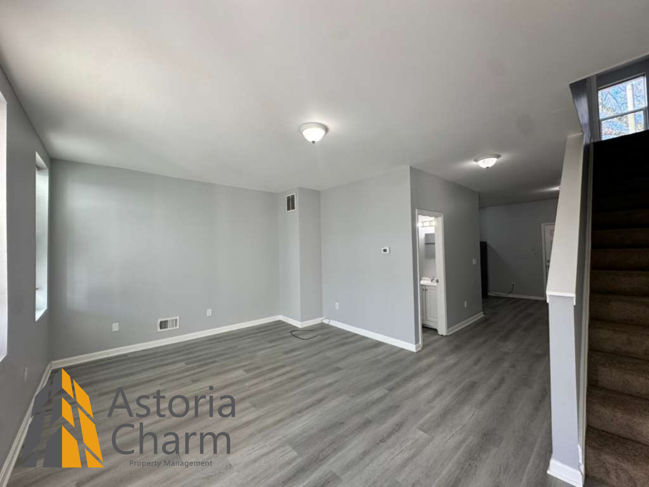 614 Linnard St - Photo 3 of 33