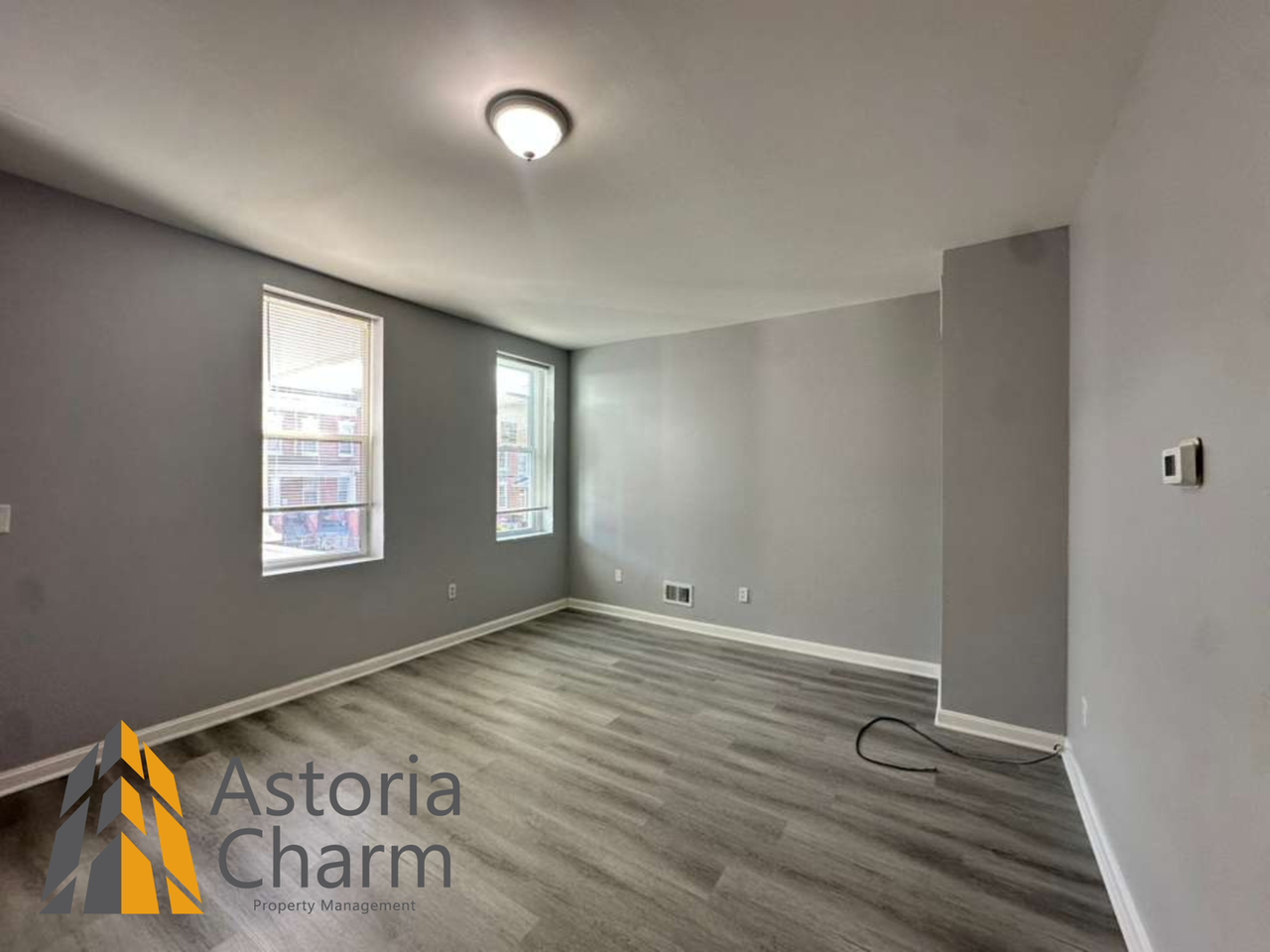 614 Linnard St - Photo 6 of 33