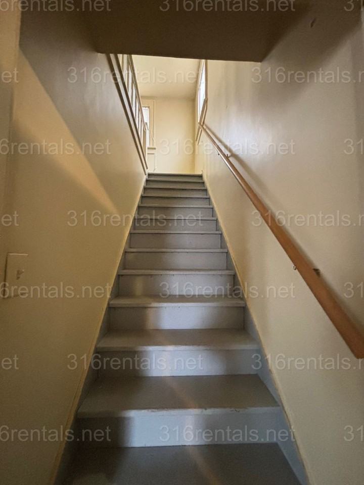 919 W 1st Ave - Photo 6 of 21