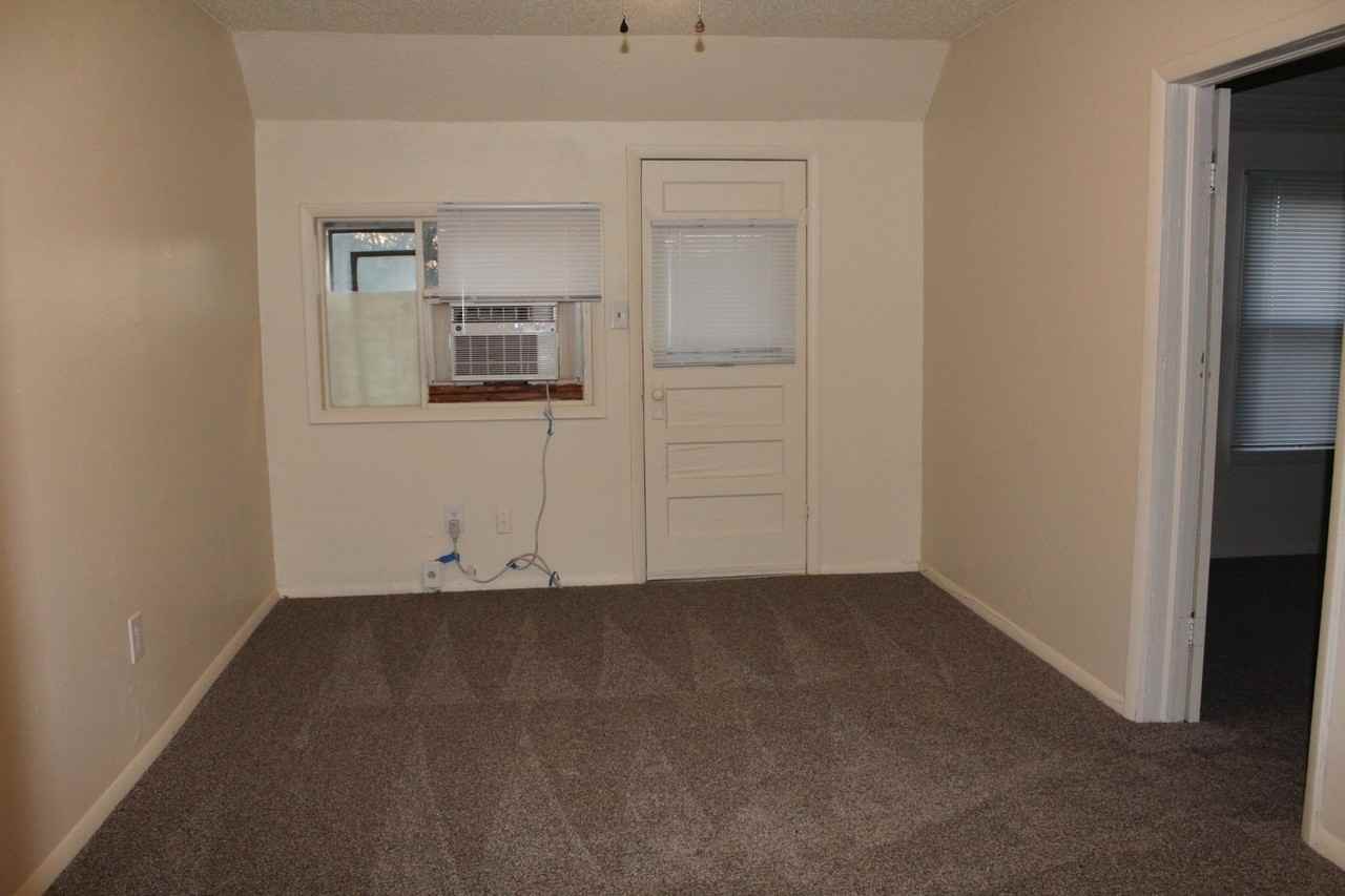 1570 N 1st St - Photo 5 of 18