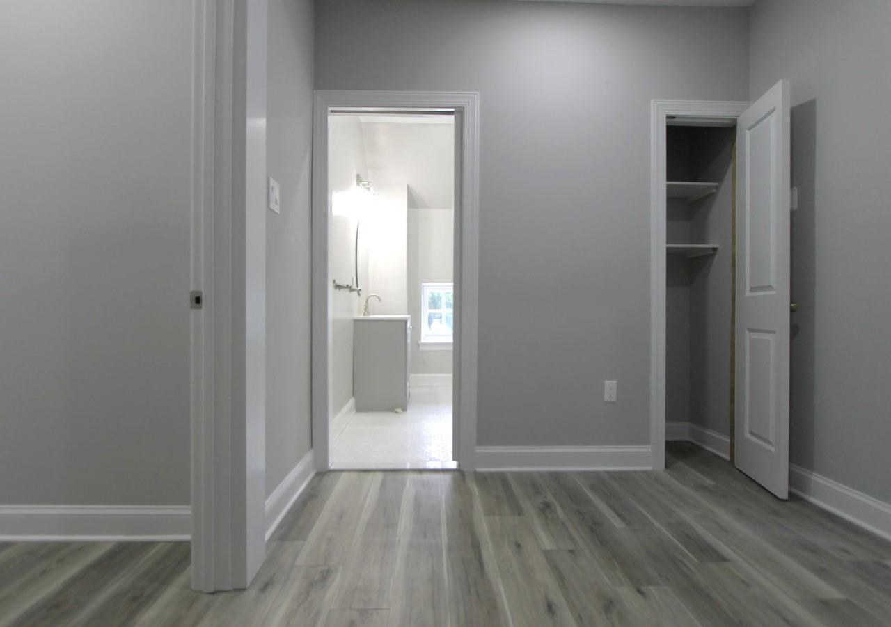 5925 Devon Pl - Photo 5 of 39