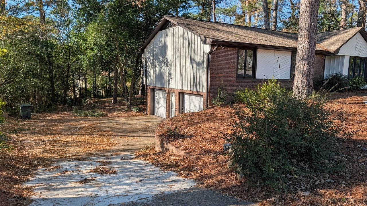 2104 11th Pl Nw - Photo 2 of 27