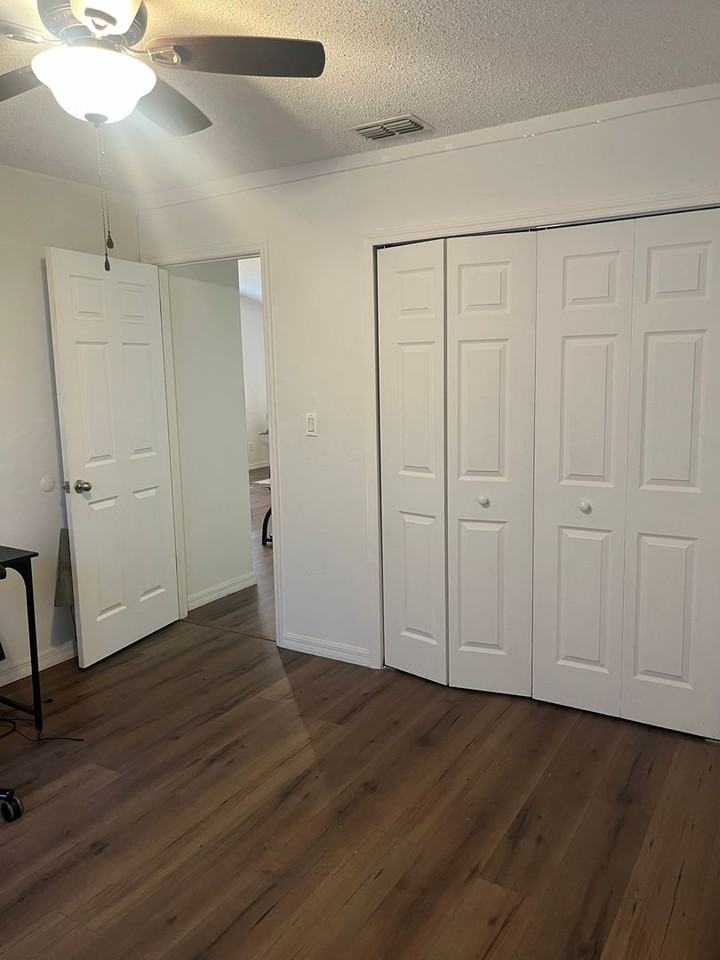 1563 Hancock Ln - Photo 7 of 19