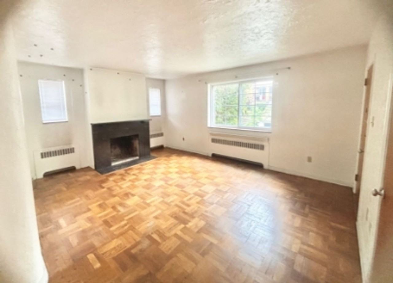 Lenox Ave - Photo 3 of 15