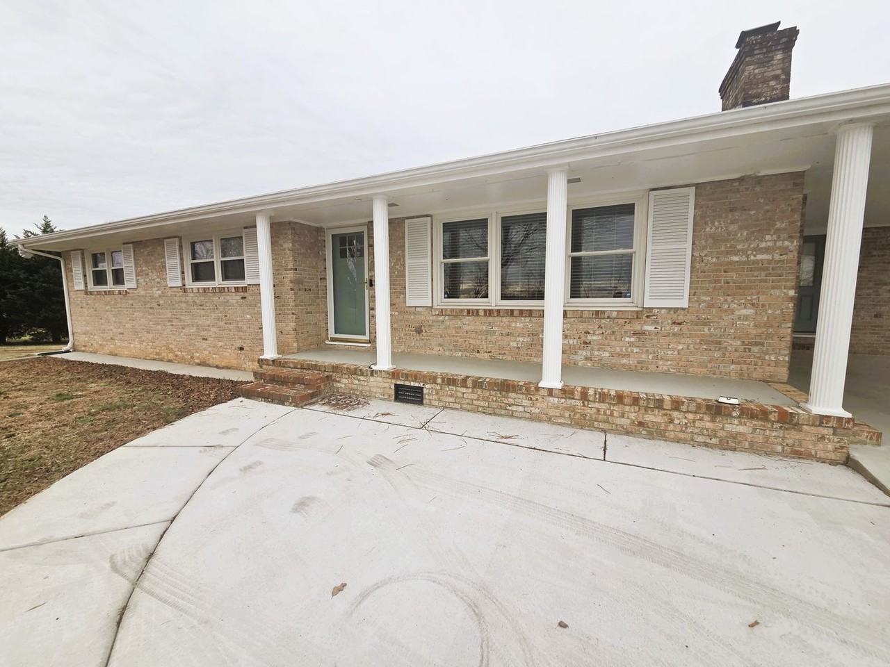 9700 Pridesville Rd - Photo 3 of 50