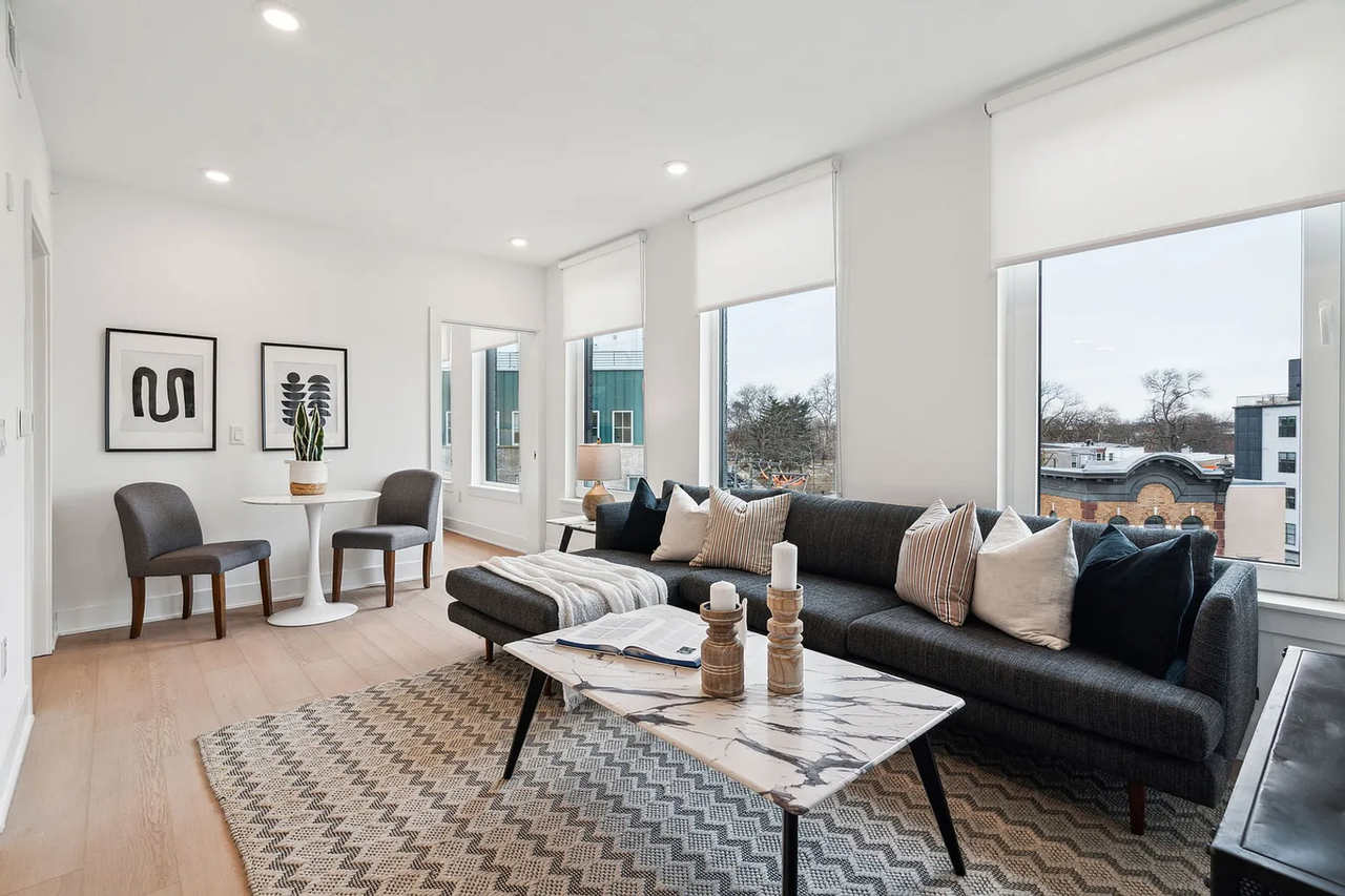 2000 Dreer St - Photo 4 of 50