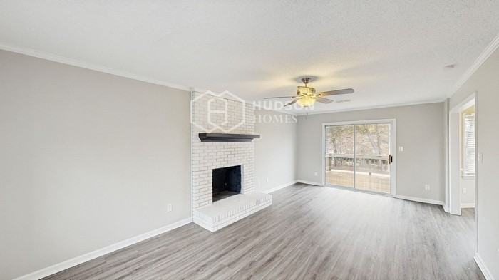 8712 Kishorn Ct - Photo 6 of 33