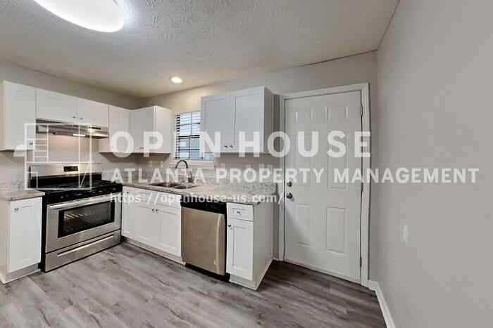 4330 Treeline Way - Photo 7 of 21