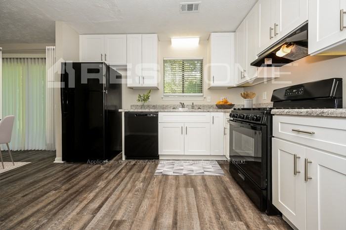 8308 Webb Rd - Photo 2 of 18