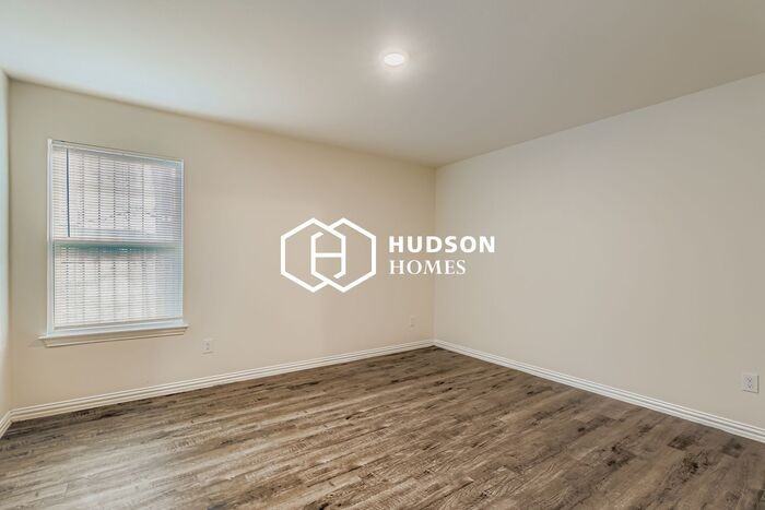 531 Glendale Ave #2 - Photo 7 of 14