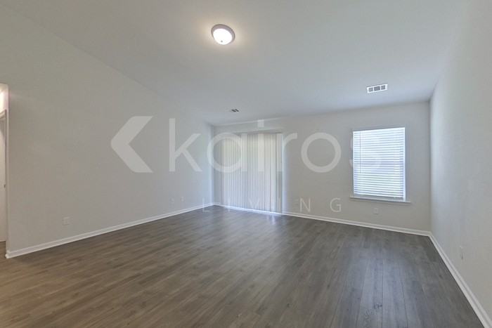 113 Ebenezer Bluff Way - Photo 2 of 21