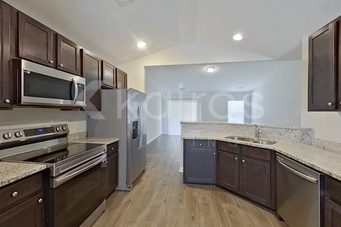 113 Ebenezer Bluff Way - Photo 7 of 21