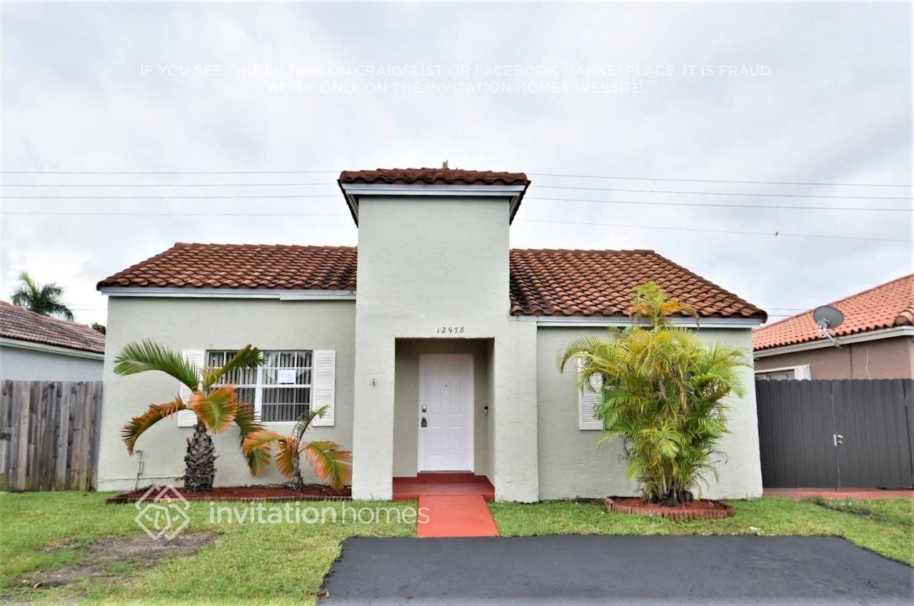 12978 Sw 151st Ln - Photo 2 of 11