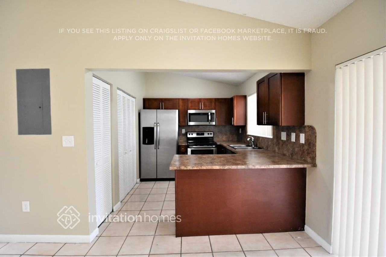 12978 Sw 151st Ln - Photo 6 of 11