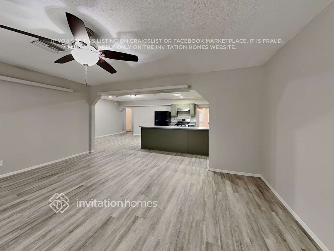 3114 W Charter Oak Rd - Photo 4 of 21