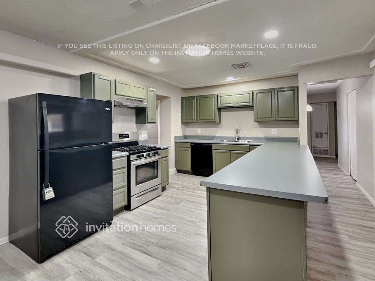 3114 W Charter Oak Rd - Photo 6 of 21