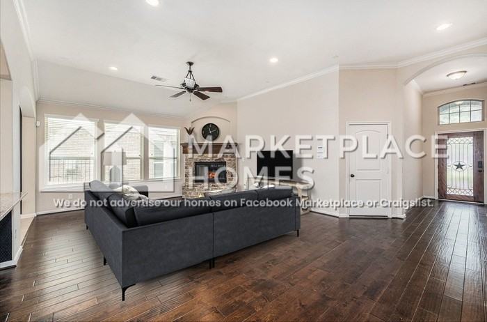 55 N Whistling Swan Pl - Photo 4 of 28