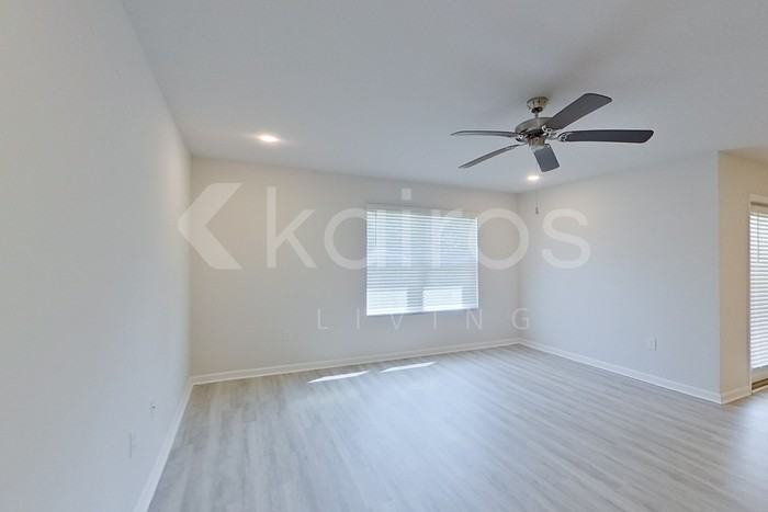 417 Monarch Ln - Photo 4 of 24