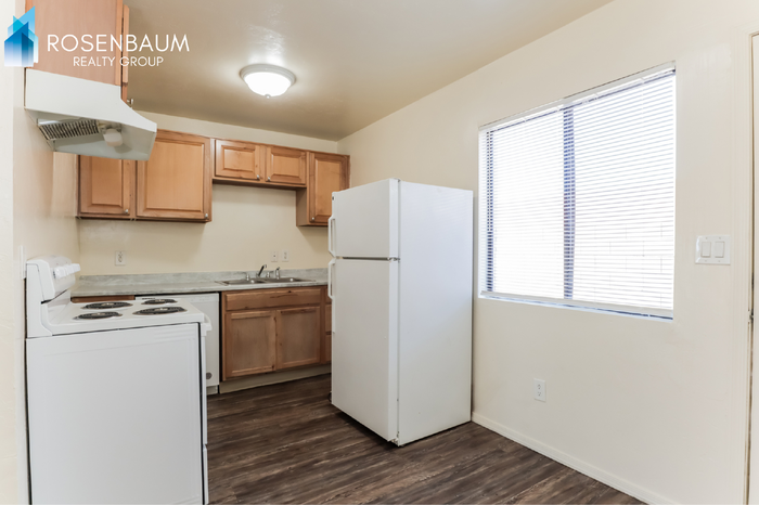 455 W Kelso St #109 - Photo 7 of 17