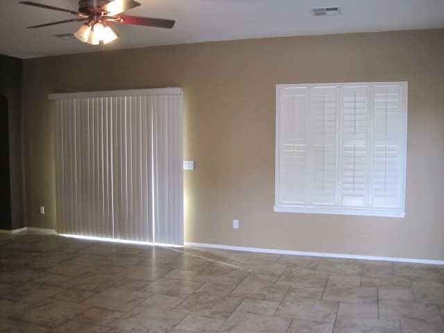 6610 W Laurel Ave #1 - Photo 3 of 8