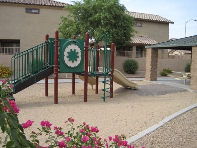 6610 W Laurel Ave #1 - Photo 7 of 8