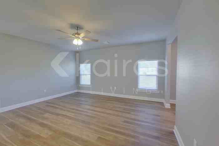 18817 Seabiscuit Lane - Photo 2 of 21