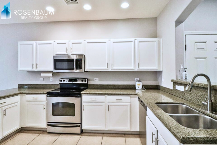 7570 E Majestic Palm Ln - Photo 6 of 22