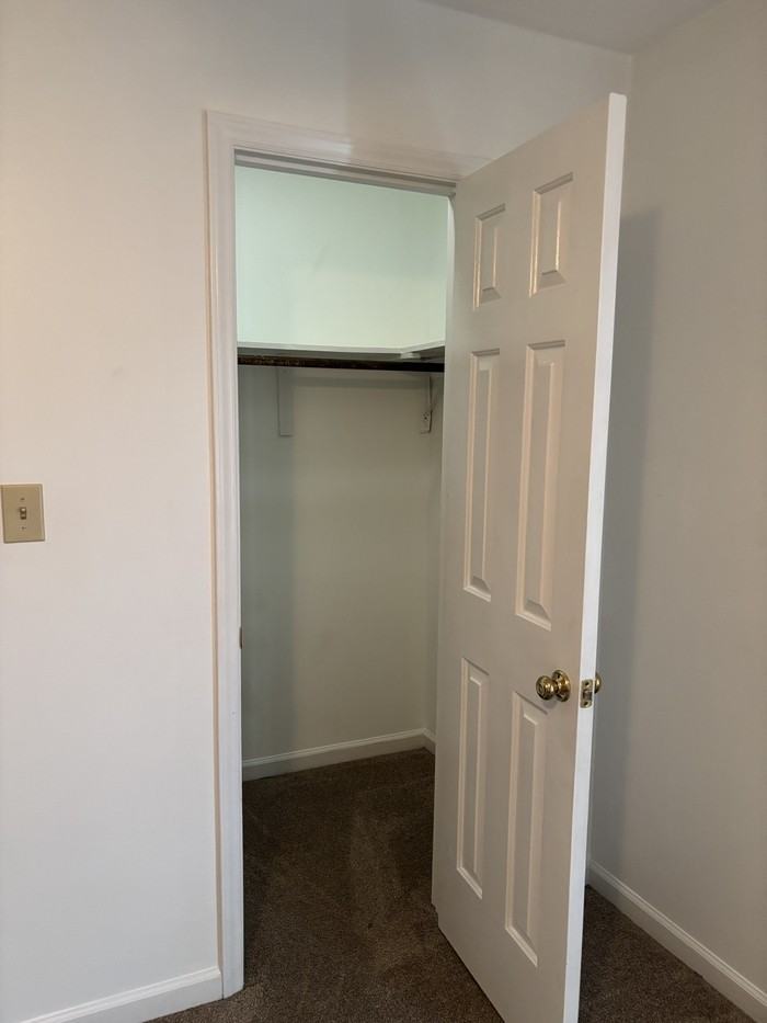 207 S Lincoln St - Photo 3 of 15